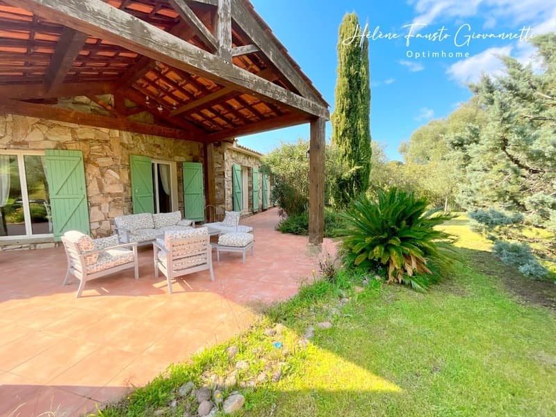 Villa 6 rooms with pool - Land 1.7 hectares - OLETTA (4)