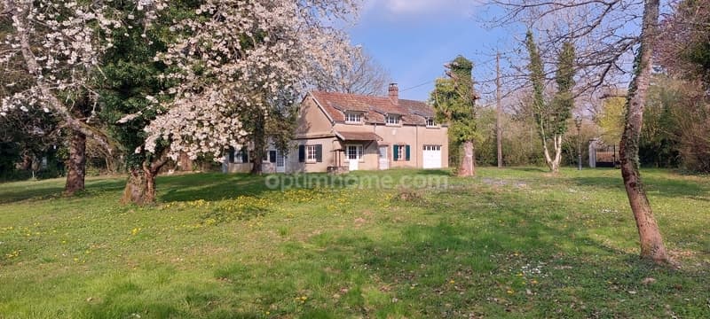 EXCLUSIVITY / HOUSE WITHOUT OPPOSITE IN A QUIET LOCATION! (1)
