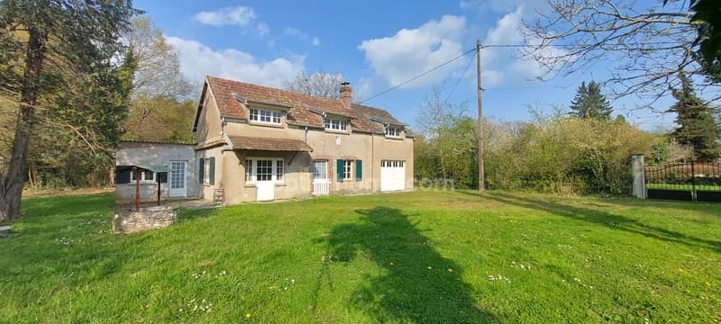 EXCLUSIVITY / HOUSE WITHOUT OPPOSITE IN A QUIET LOCATION! (3)
