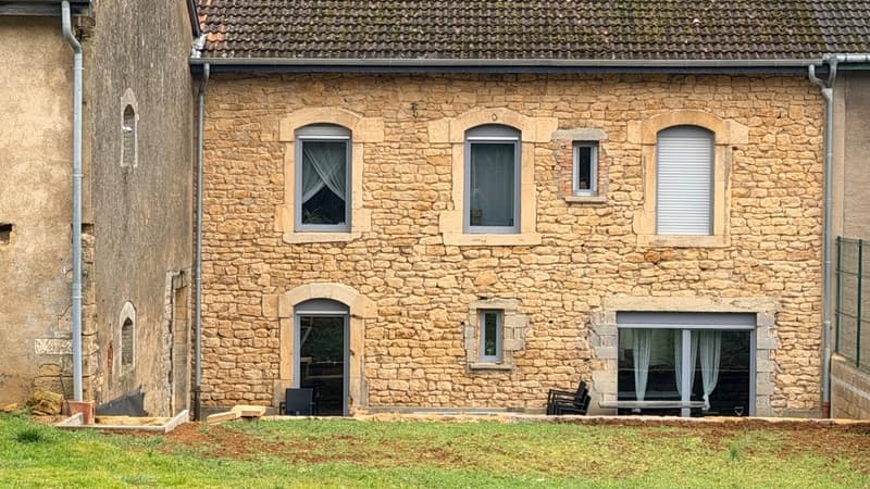Beautiful stone house in Montmédy fully renovated (2)