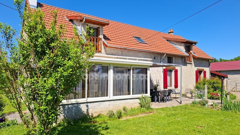 House for sale with 6 rooms in ESPINASSE VOZELLE (03) (5)