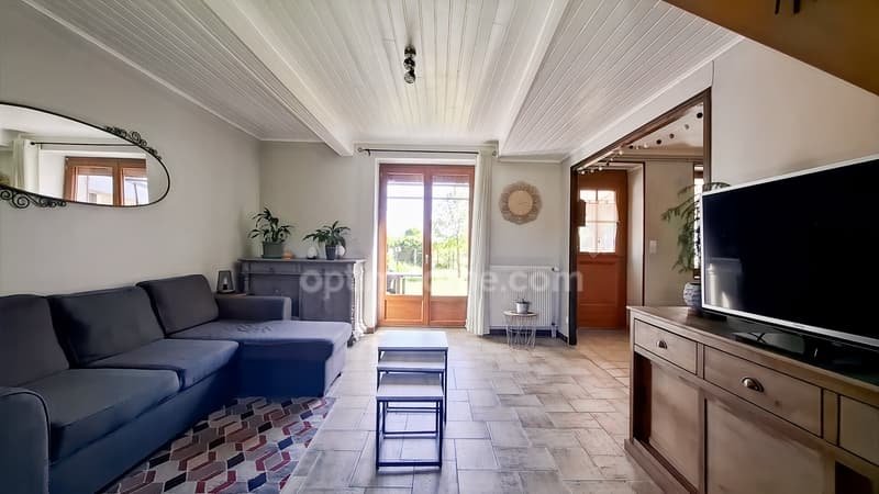 House for sale with 6 rooms in ESPINASSE VOZELLE (03) (7)