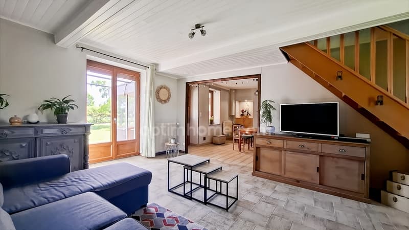 House for sale with 6 rooms in ESPINASSE VOZELLE (03) (6)