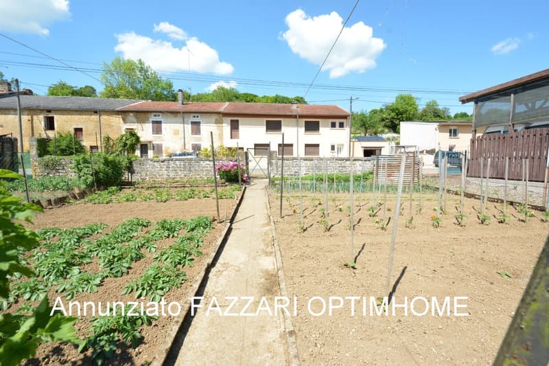 House for sale in Brouennes (55) - 118 m² with outbuildings, garden (9)