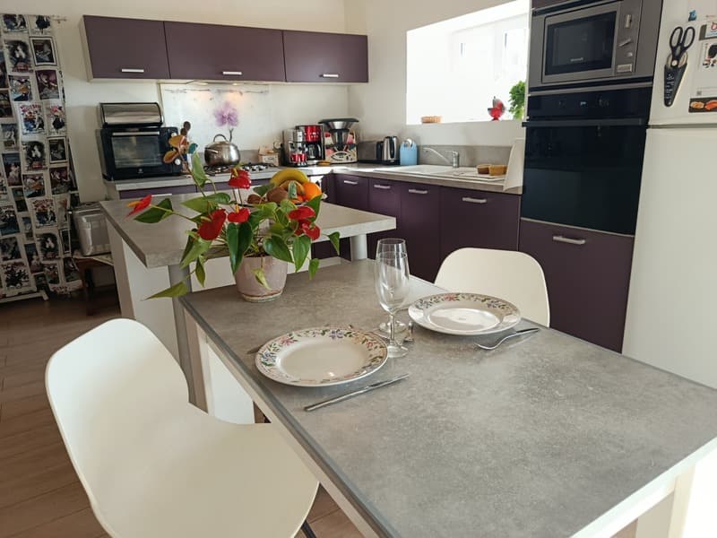 A real estate complex, full of opportunities! (5)