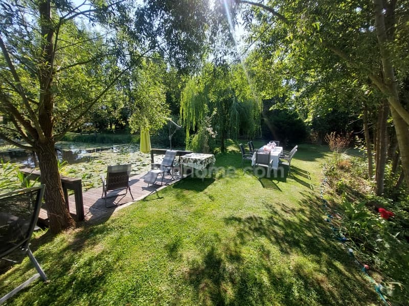 Proprietà rara, su 5900m², 2 abitazioni 500m², 2 stagni, uno spazio (7)