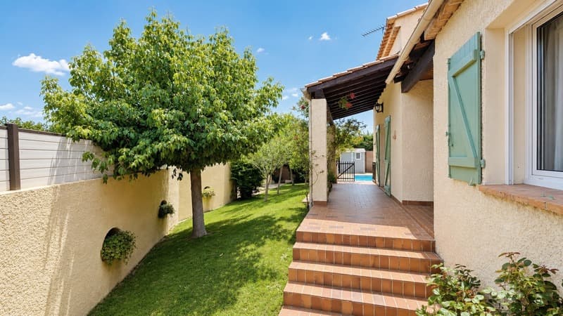 EYGUIÈRES (13) | Schöne Familienvilla mit 165 m² und 5 Zimmern (3)