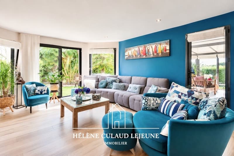 MAISON D'ARCHITECTE - 157 m² - SAINT AVÉ (3)