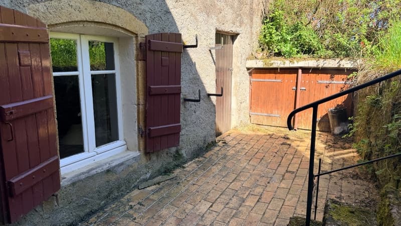 Beautiful house in Villecloye with 3 bedrooms, barn, workshop, garage and beautiful surroundings (11)