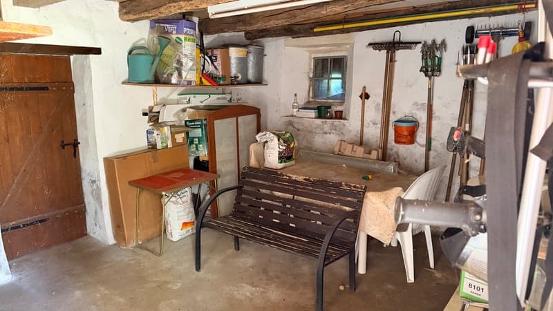Beautiful house in Villecloye with 3 bedrooms, barn, workshop, garage and beautiful surroundings (13)