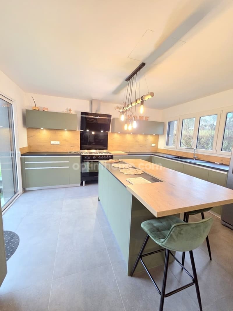 NEW HOUSE for sale!! 3 bedrooms + a parental suite on the ground floor (1)