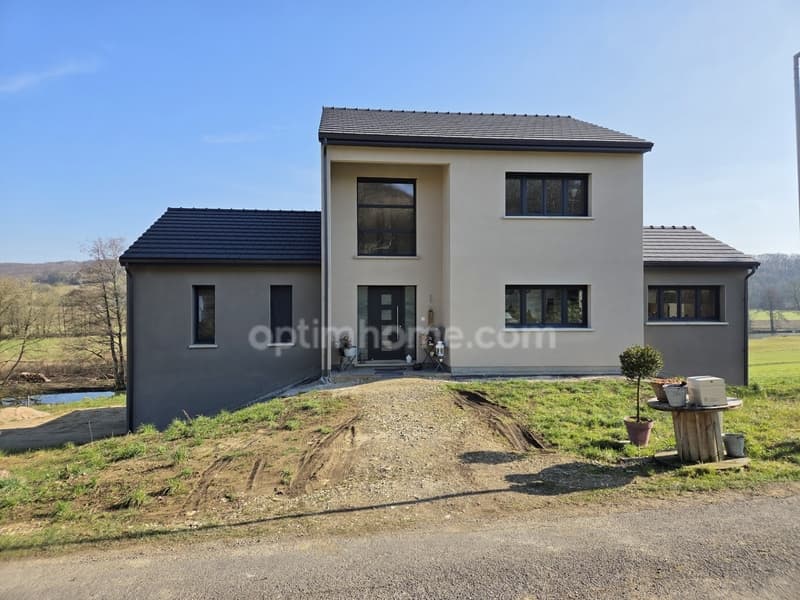 NEW HOUSE for sale!! 3 bedrooms + a parental suite on the ground floor (6)
