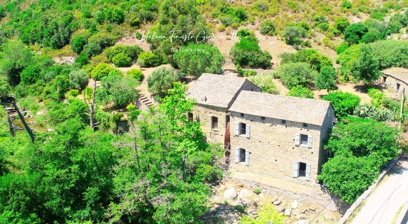 Old Stone Mill with outbuildings on nearly 2.3 hectares - (1)