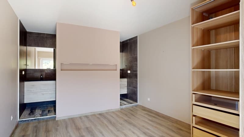 House for sale with 5 rooms in BAZEILLES SUR OTHAIN (55) (5)