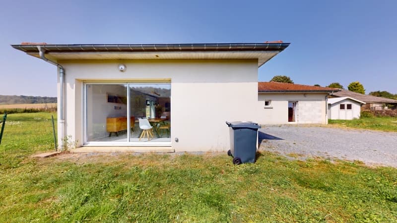 House for sale with 5 rooms in BAZEILLES SUR OTHAIN (55) (12)