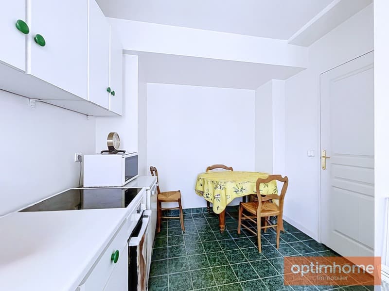 Vente en nue-propriété - Appartement de standing avec balcons cave et (6)