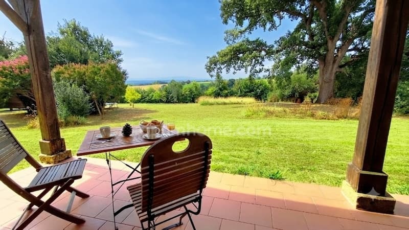 Un Domaine sur la Colline (3)