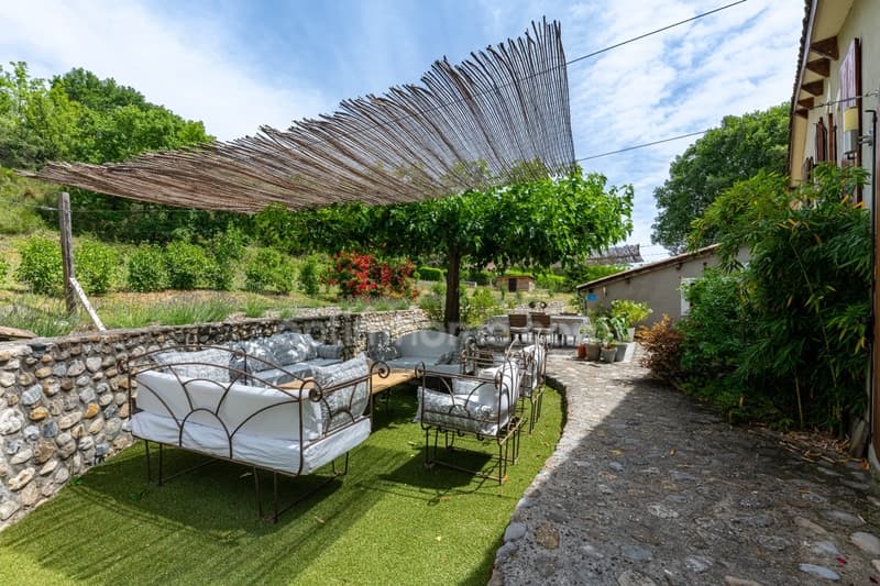 Authentic character property with independent gite for sale (13)