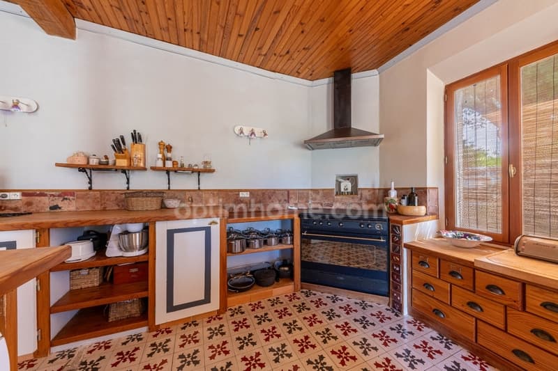 Authentic character property with independent gite for sale (5)