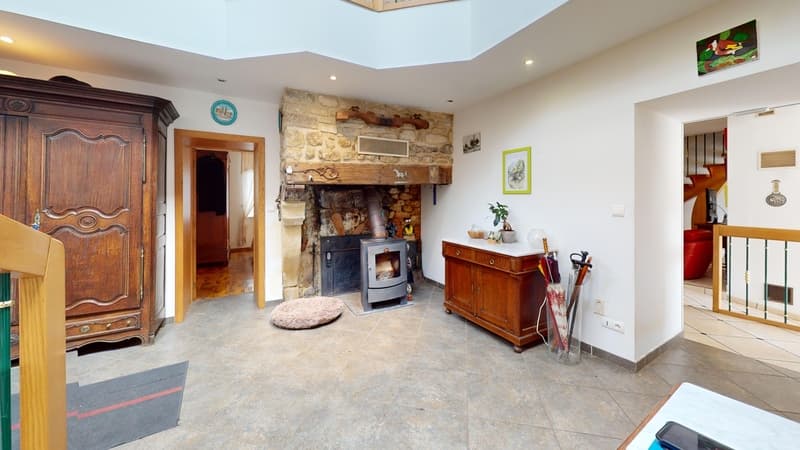 ? Maison de caractère rénovée à vendre à Fresnois (Montmédy) - Proche (4)
