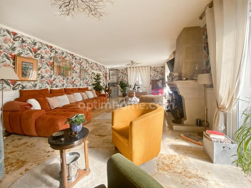 Maison à vendre 8 pièces Proche de VESLES ET CAUMONT (02) (7)