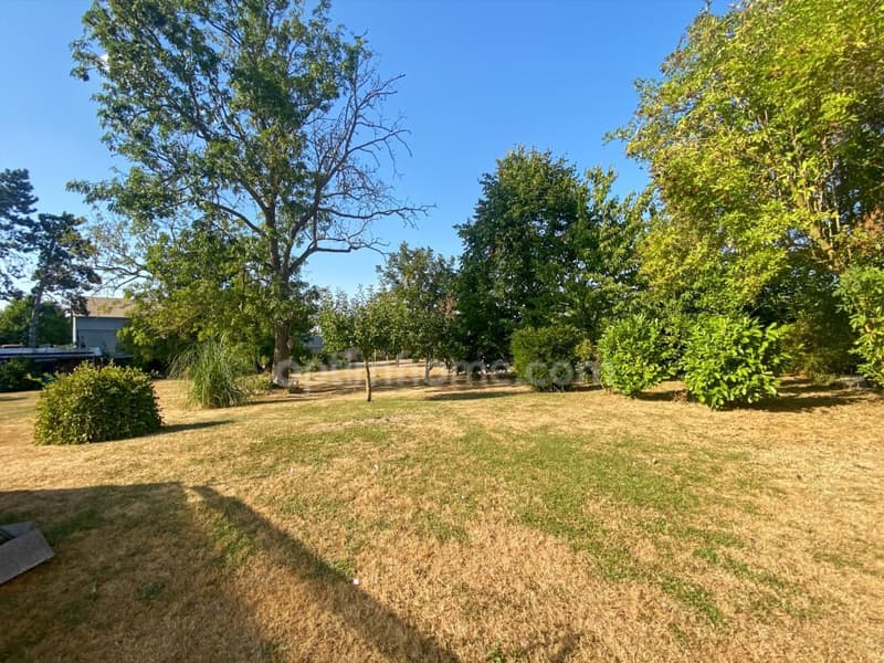 Maison à vendre 8 pièces Proche de VESLES ET CAUMONT (02) (3)