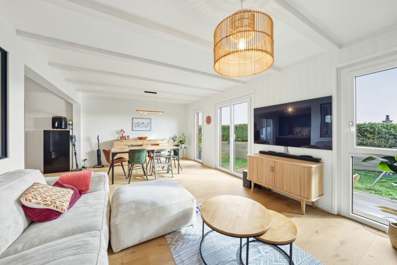 Renovated Semi-Detached Villa in Orbe (2)