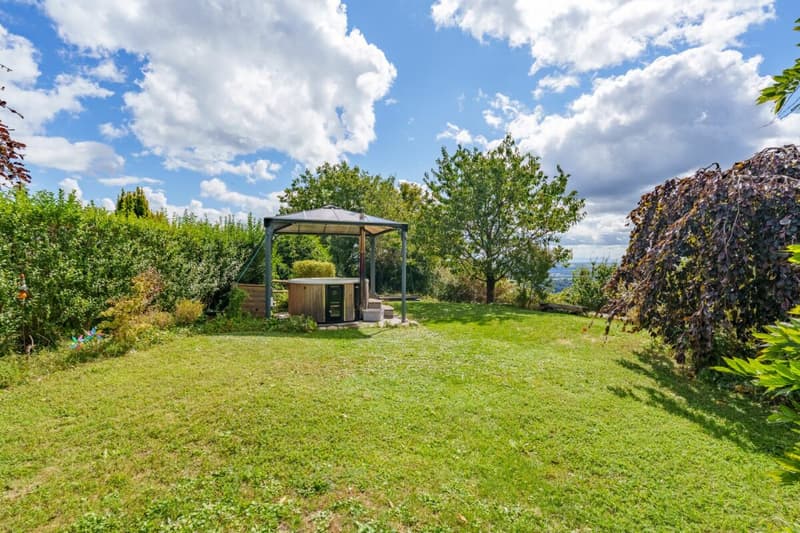 Prächtige 7,5-Zimmer-Architektenvilla, 7 Minuten von Grandson entfernt (12)