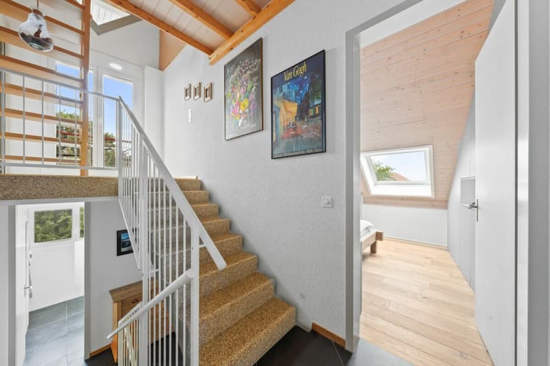 Villa d'architecte de 7.5 pièces avec piscine chauffée et jacuzzi à Corcelles-près-Payerne (9)