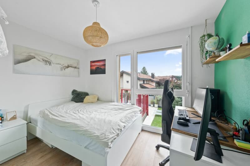 Villa d'architecte de 7.5 pièces avec piscine chauffée et jacuzzi à Corcelles-près-Payerne (6)