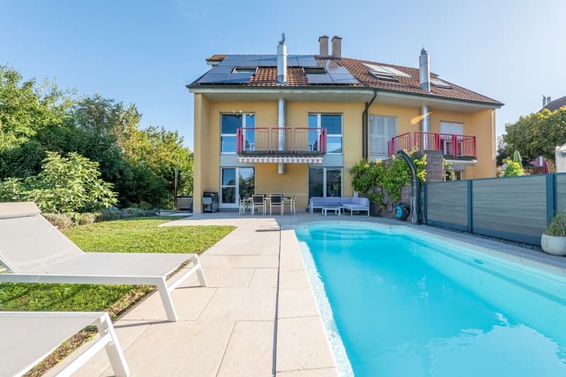 Villa d'architecte de 7.5 pièces avec piscine chauffée et jacuzzi à Corcelles-près-Payerne (12)
