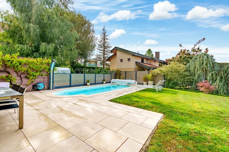 Villa d'architecte de 7.5 pièces avec piscine chauffée et jacuzzi à Corcelles-près-Payerne (11)