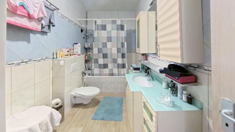 Gewinnbringendes Gebäude mit Erweiterungspotenzial ? 3 Wohnungen ? Oron (VD) (12)