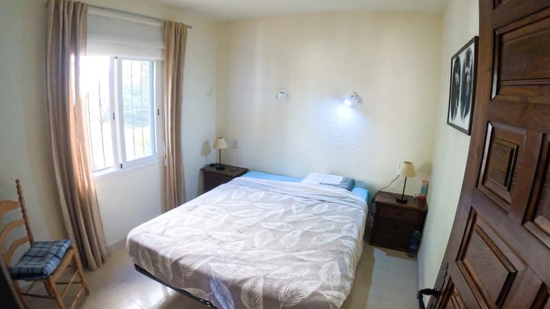 Apartment with pool?? Exceptional sea view full South! (7)