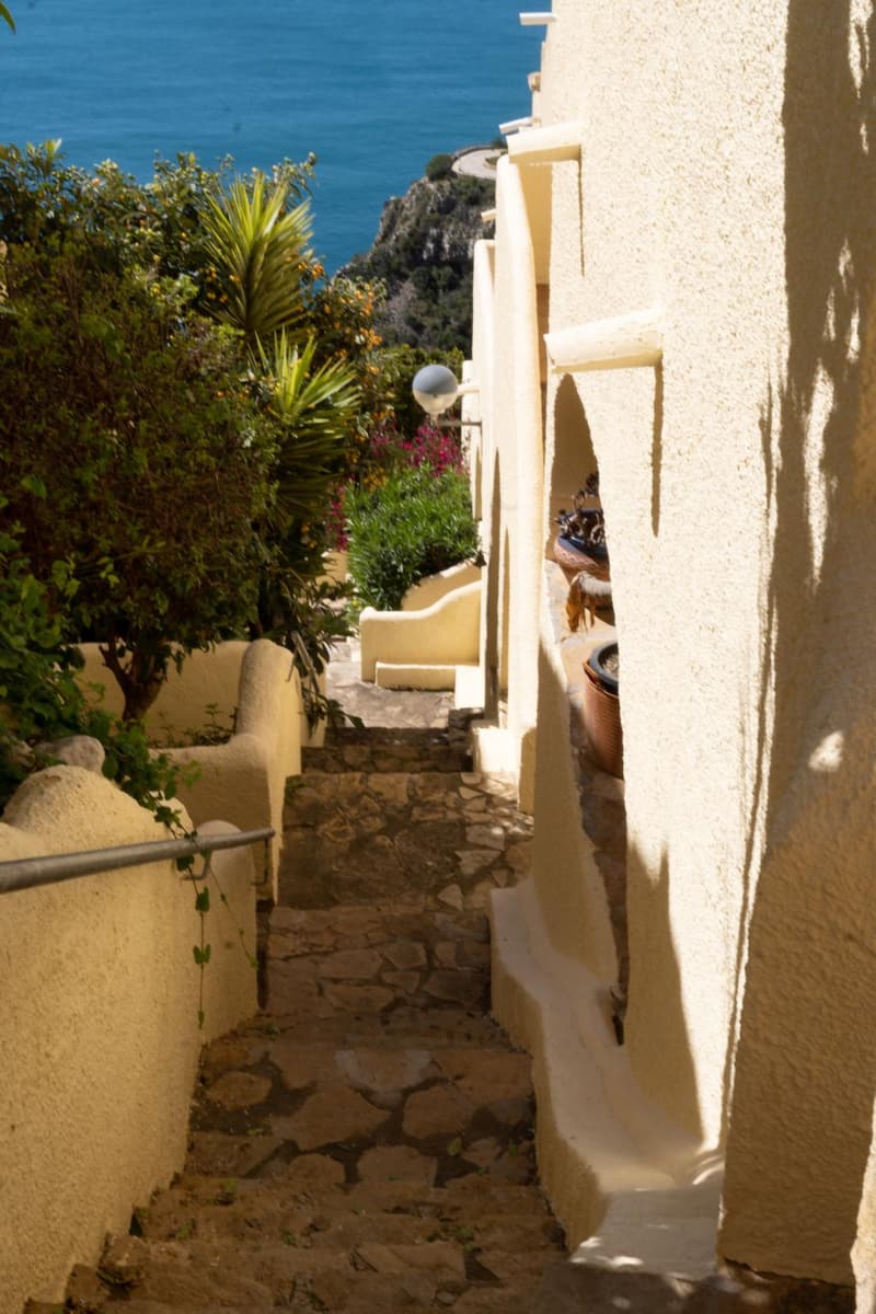 Apartment with pool?? Exceptional sea view full South! (12)