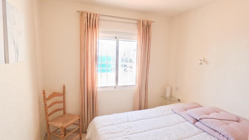 Apartment with pool?? Exceptional sea view full South! (11)