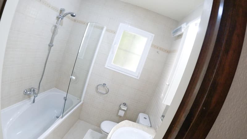 Apartment with pool?? Exceptional sea view full South! (10)