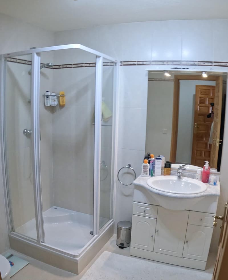 Apartment with pool?? Exceptional sea view full South! (9)