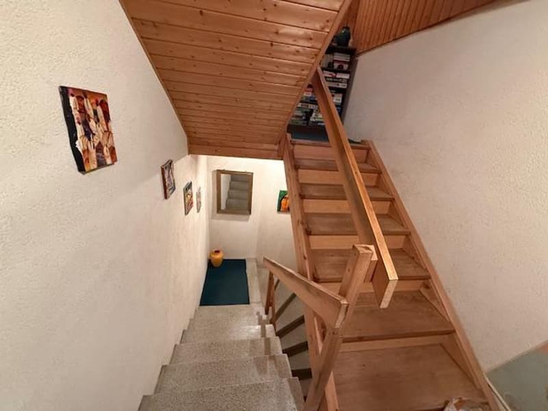 Casa di villaggio con grande potenziale di valorizzazione (4)