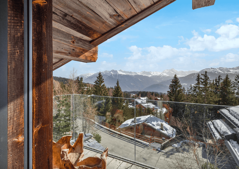 Chalet d'exception de 1 788 m2 à Crans-Montana (5)