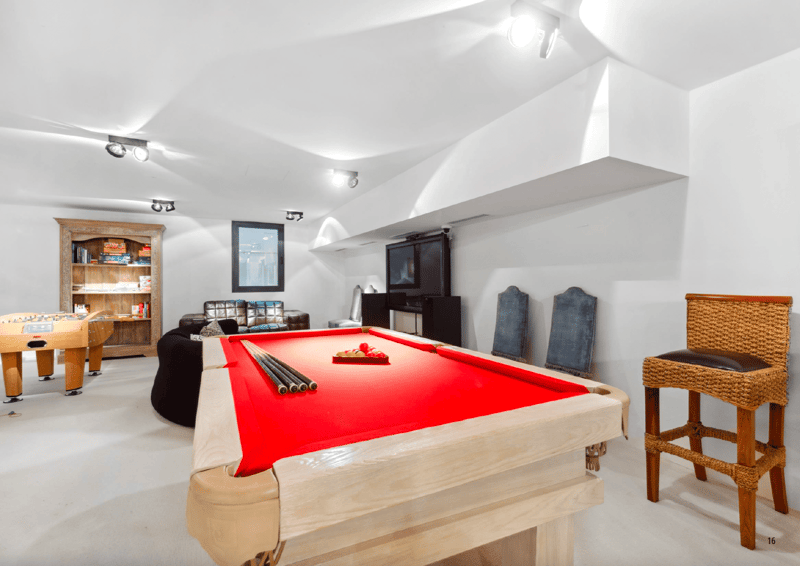 Chalet d'exception de 1 788 m2 à Crans-Montana (9)