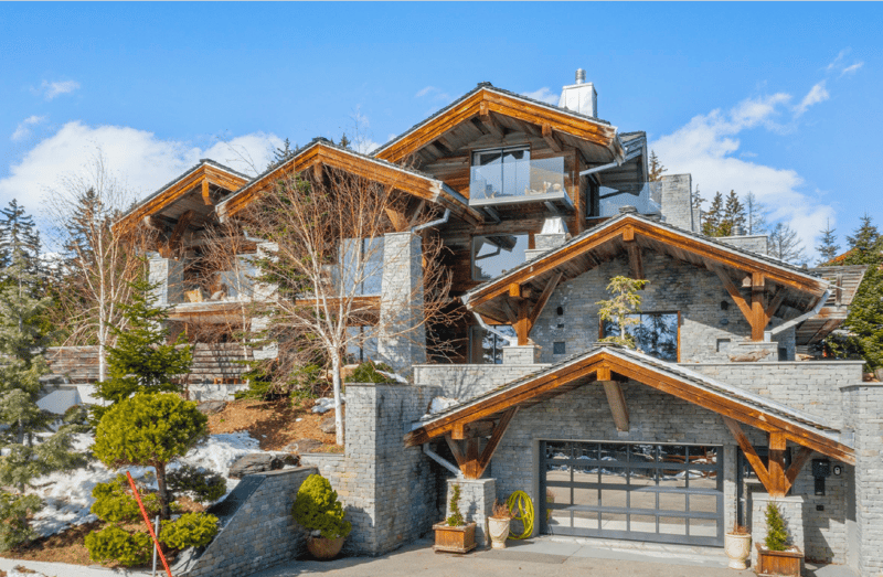 Chalet d'exception de 1 788 m2 à Crans-Montana (4)
