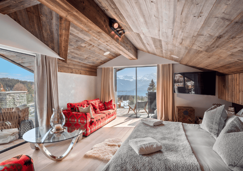 Chalet d'exception de 1 788 m2 à Crans-Montana (1)