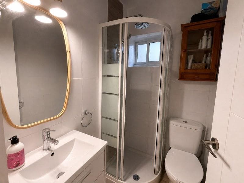 Magnifique maison sur deux étages avec jacuzzi privé (13)