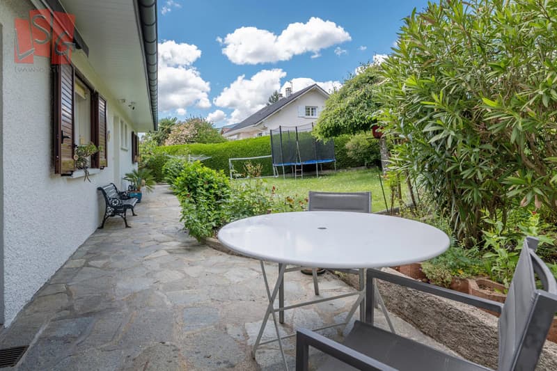Belle villa familiale de 152 m² à Challex avec piscine (2)