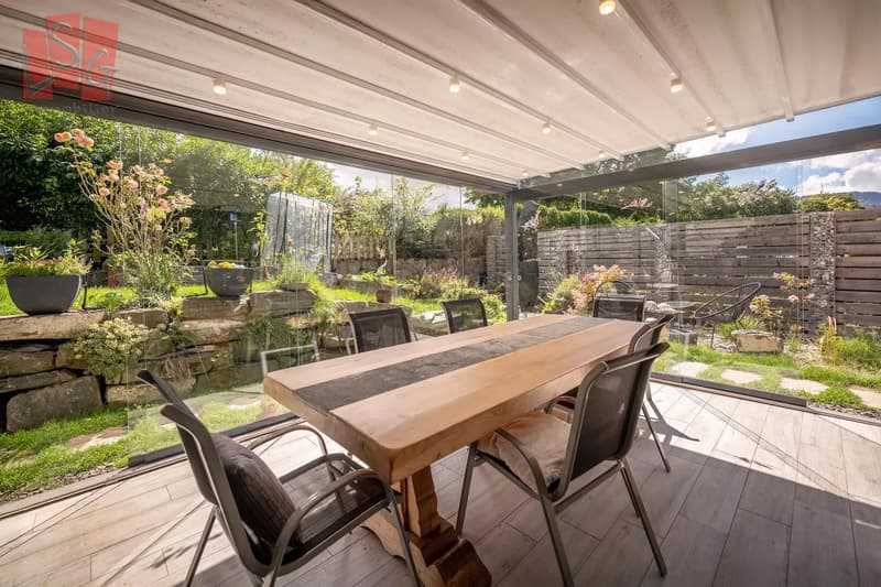 Modern 4-bedroom villa in Saint-Cergue (3)