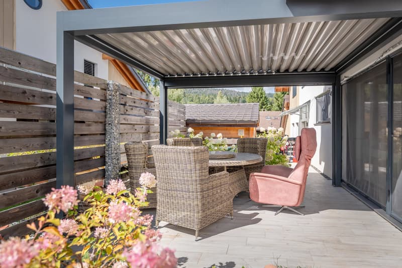 Modern 4-bedroom villa in Saint-Cergue (2)