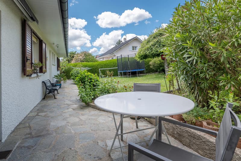 Beautiful family villa of 152 m² in Challex with pool (2)