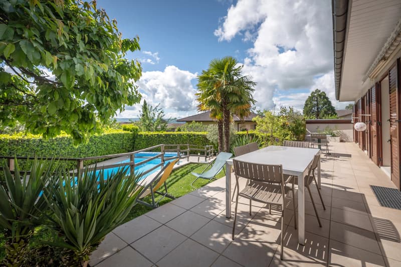 Beautiful family villa of 152 m² in Challex with pool (13)