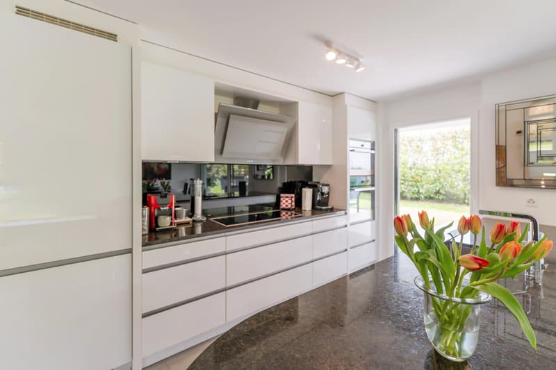Modern 132 m² apartment in Nyon, 3 bedrooms (4)